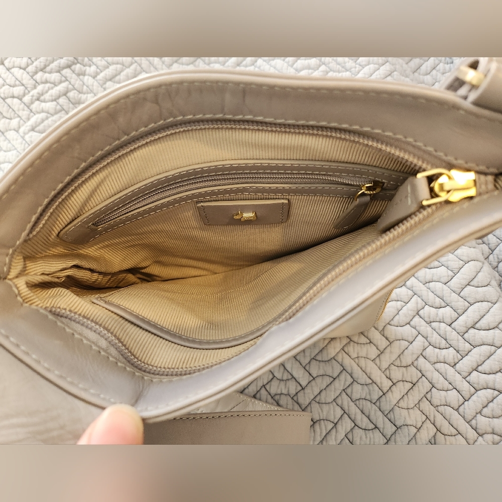 RADLEY London Medium Pockets Light Grey Leather Crossbody Handbag - EUC - Picture 7 of 9